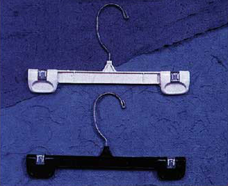 plastic gripper hanger